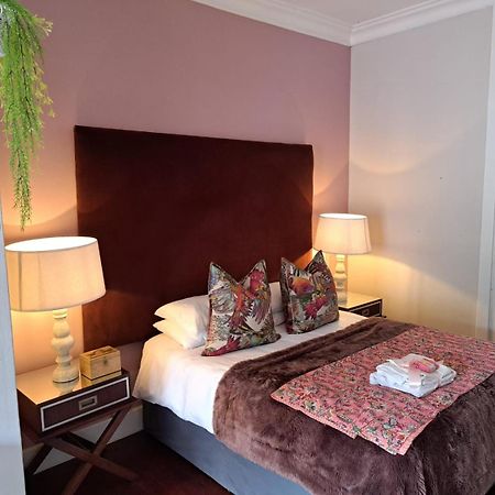 Taunton Manor Hotel Питърмарицбург Екстериор снимка