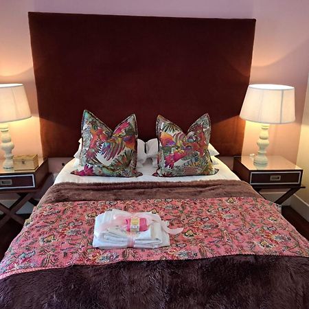 Taunton Manor Hotel Питърмарицбург Екстериор снимка