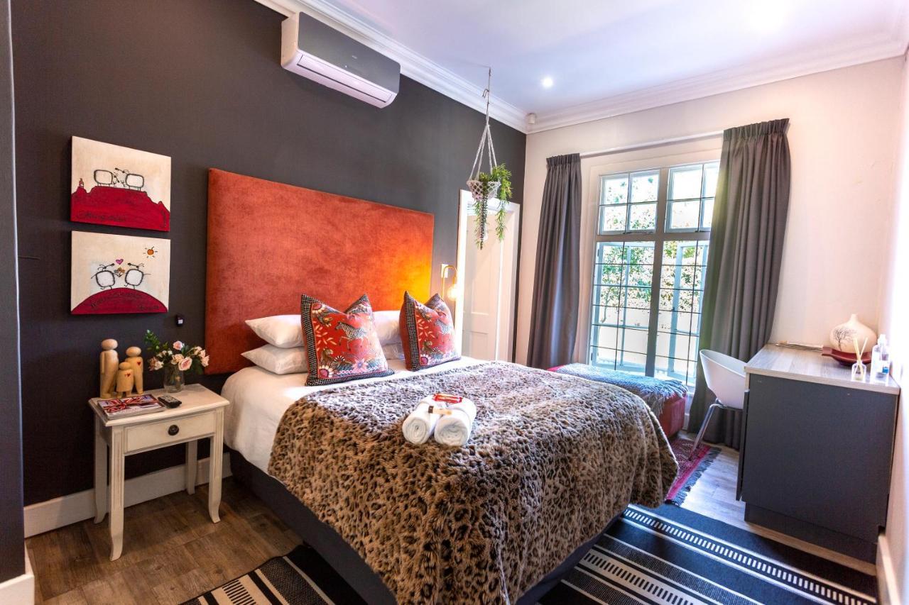 Taunton Manor Hotel Питърмарицбург Екстериор снимка
