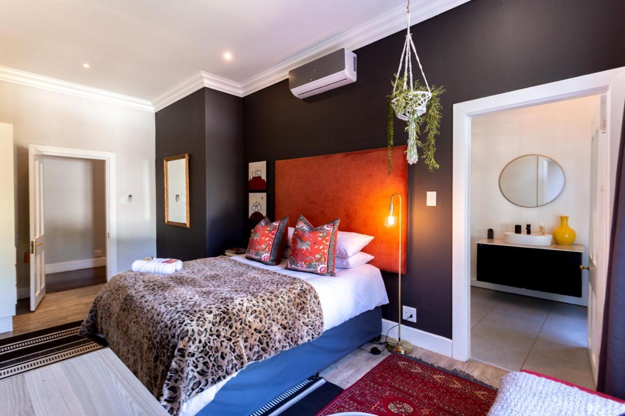 Taunton Manor Hotel Питърмарицбург Екстериор снимка