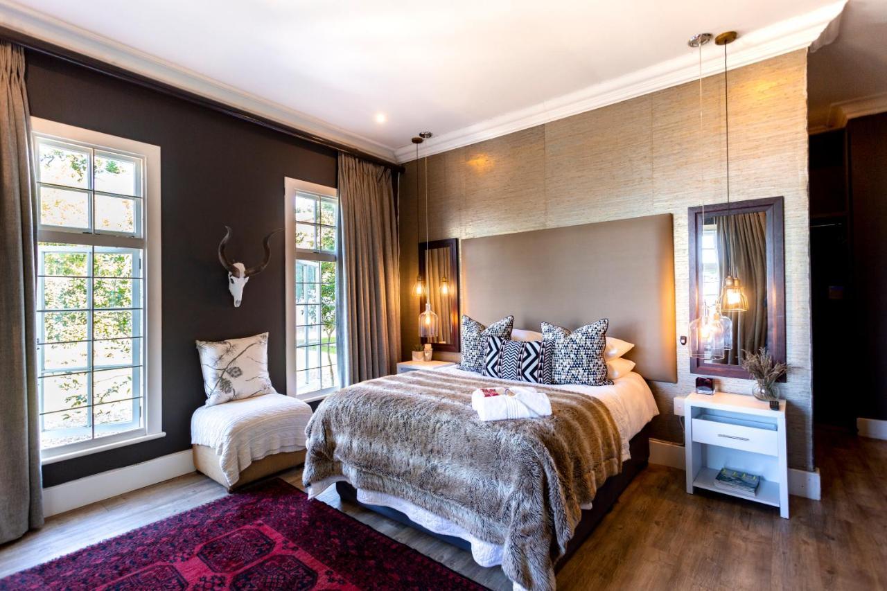 Taunton Manor Hotel Питърмарицбург Екстериор снимка