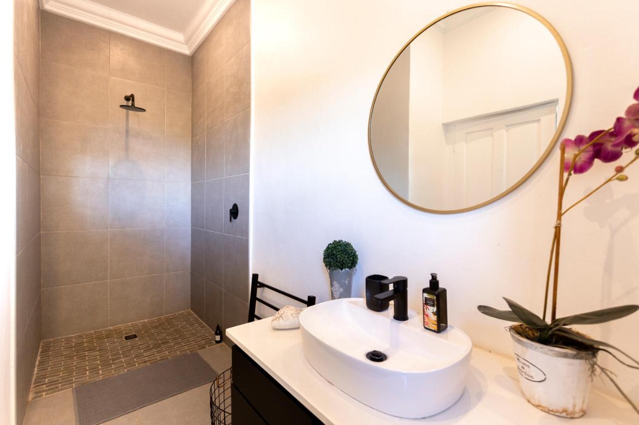 Taunton Manor Hotel Питърмарицбург Екстериор снимка