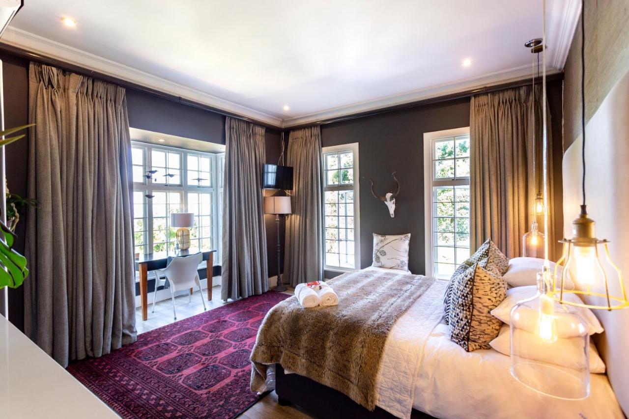 Taunton Manor Hotel Питърмарицбург Екстериор снимка