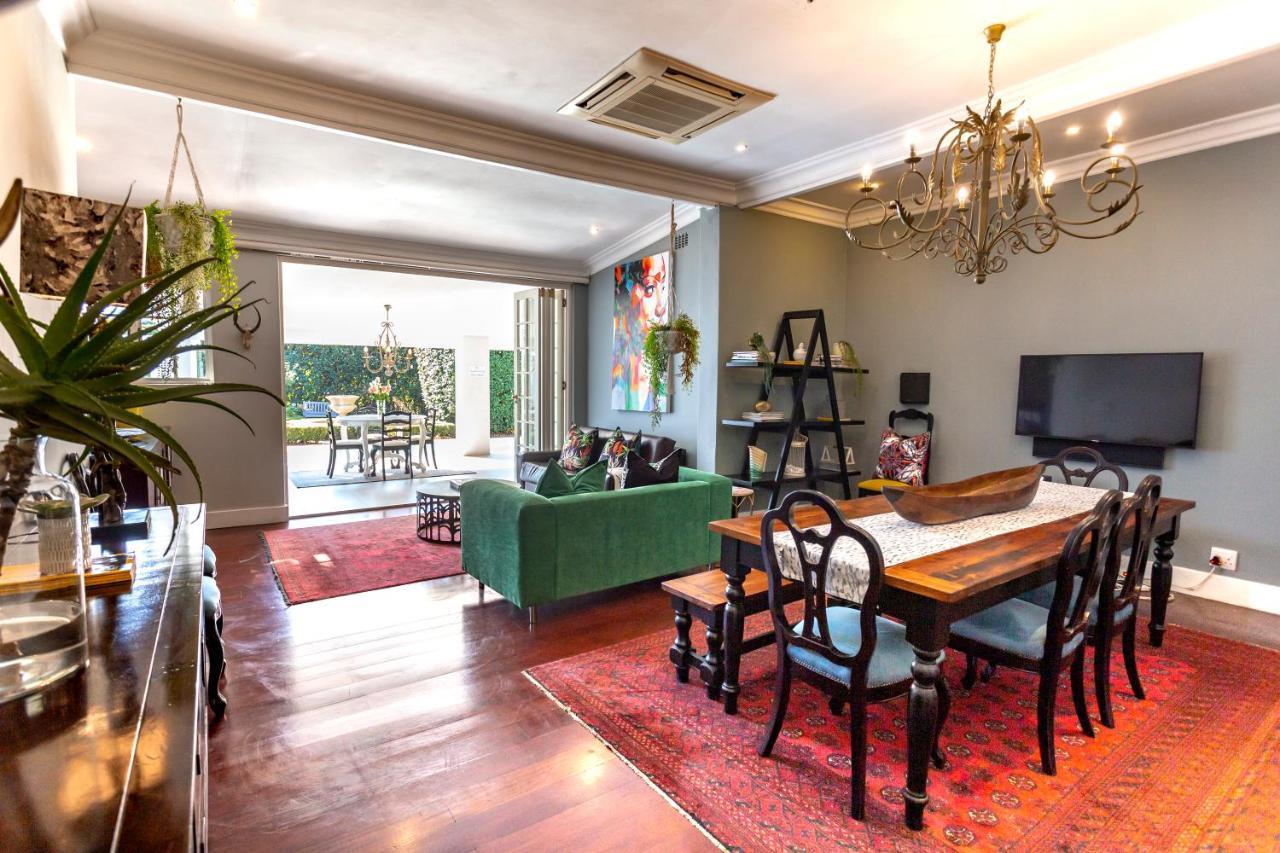 Taunton Manor Hotel Питърмарицбург Екстериор снимка